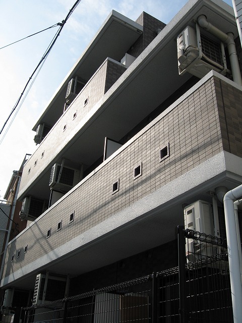 王子駅 徒歩10分 構造:鉄筋コンクリート造